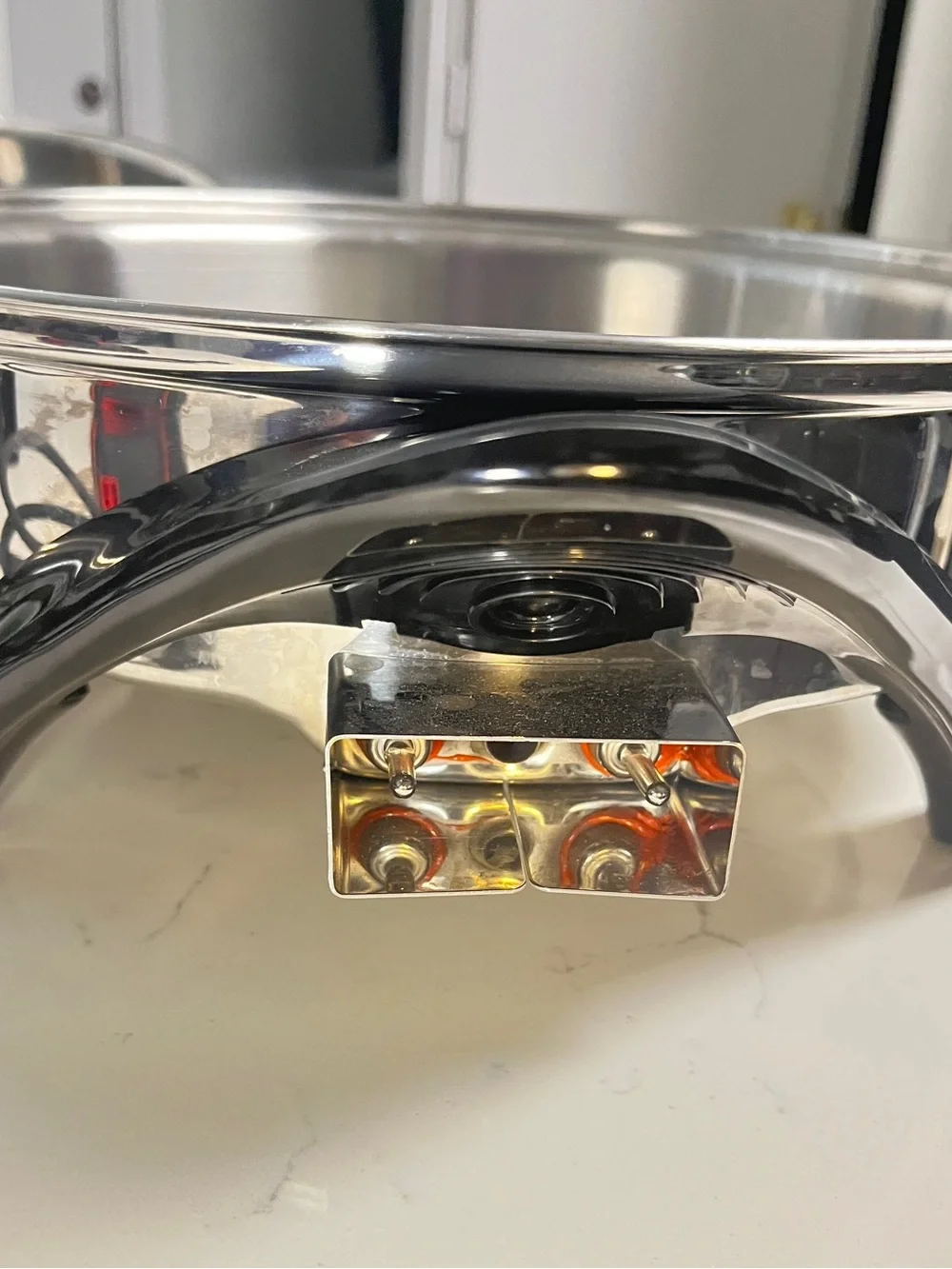 Saladmaster 12” Oil Core Electric Skillet, model SA012OCU,